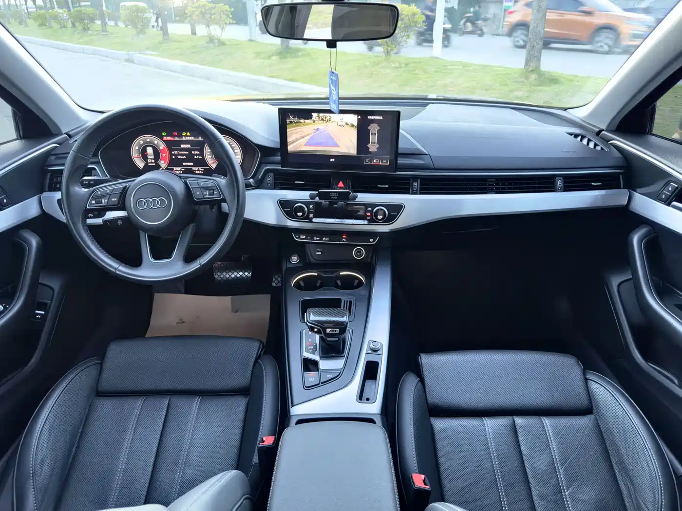Audi A4L 2020 40 TFSI Fashion Dynamic Edition фото 5