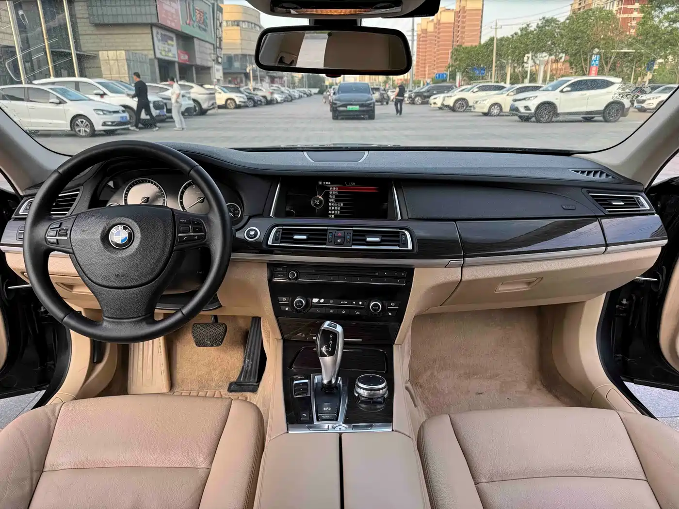 BMW 7 Series 2011 730Li Elegance фото 17