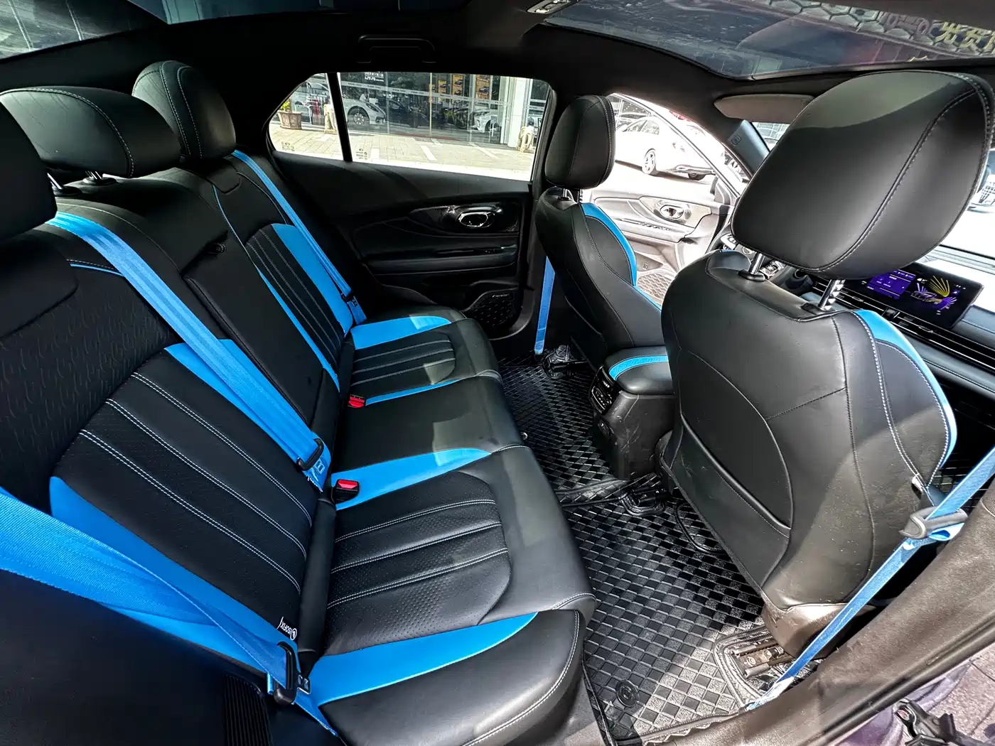 GAC Trumpchi Trumpchi Emkoo 2022 270T DCT J16 Galaxy Fighter Edition фото 12