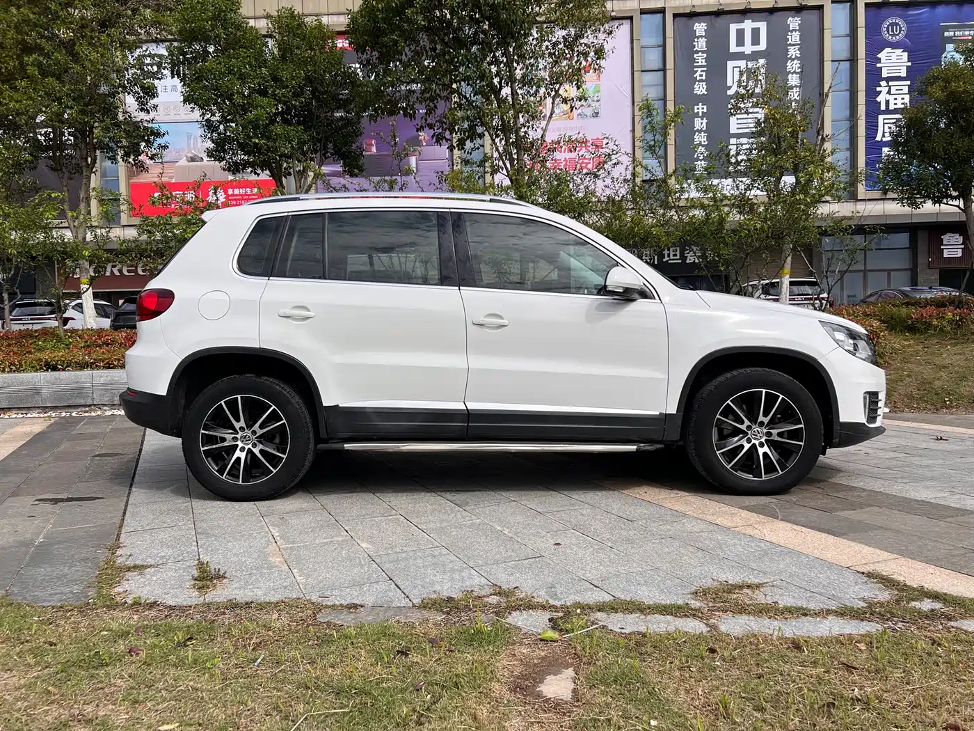 Volkswagen Tiguan 2016 Model 300TSI Automatic 2WD Luxury Edition фото 7