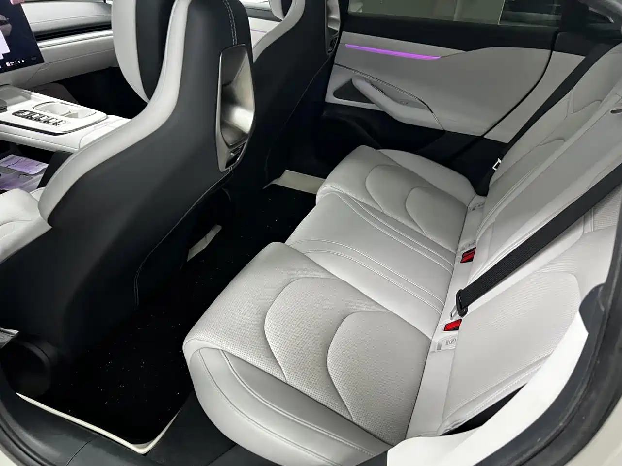 Xiaomi Auto Xiaomi SU7 2024 AWD Max Founder's Edition фото 17