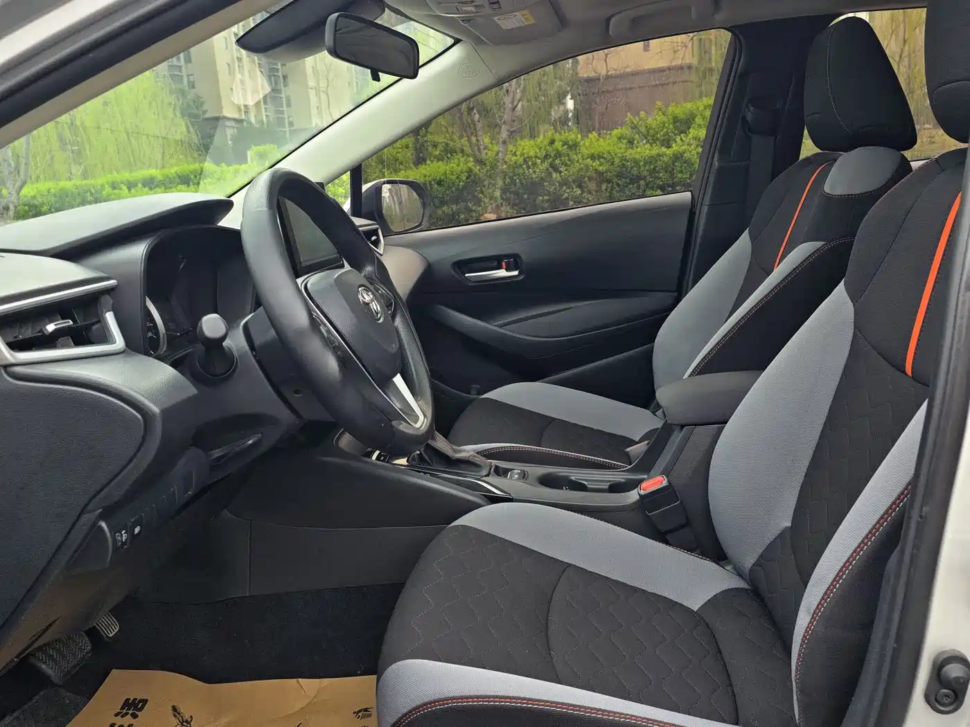 Toyota Corolla 2019 1.2T S-CVT GL-i Elite Edition фото 6