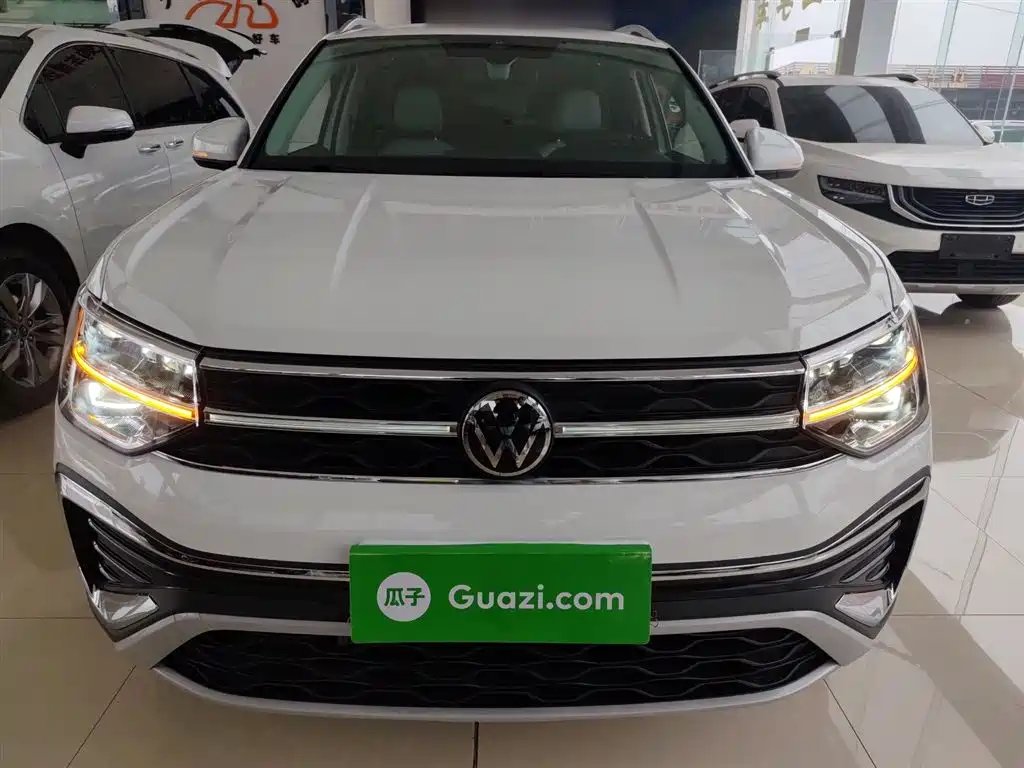 Volkswagen Tharu 2024 300TSI 2WD Full Moon Edition фото 3