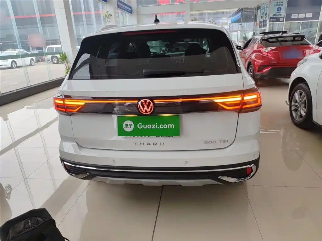 Volkswagen Tharu 2024 300TSI 2WD Full Moon Edition фото 6
