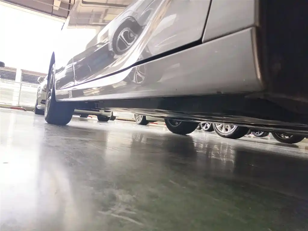 Toyota Avalon 2022 2.0L Luxury Edition фото 21