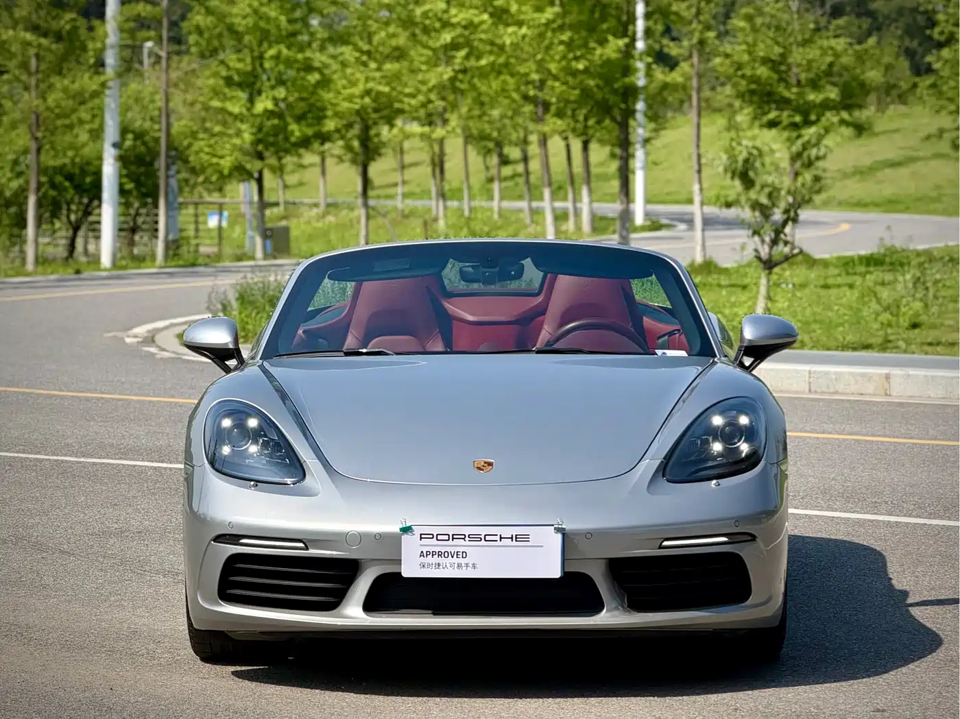 Porsche 718 2022 Boxster 2.0T фото 2
