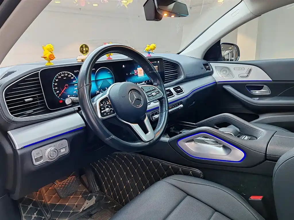 Mercedes-Benz GLE Coupe 2022 GLE 350 4MATIC Coupe SUV Fashion фото 10