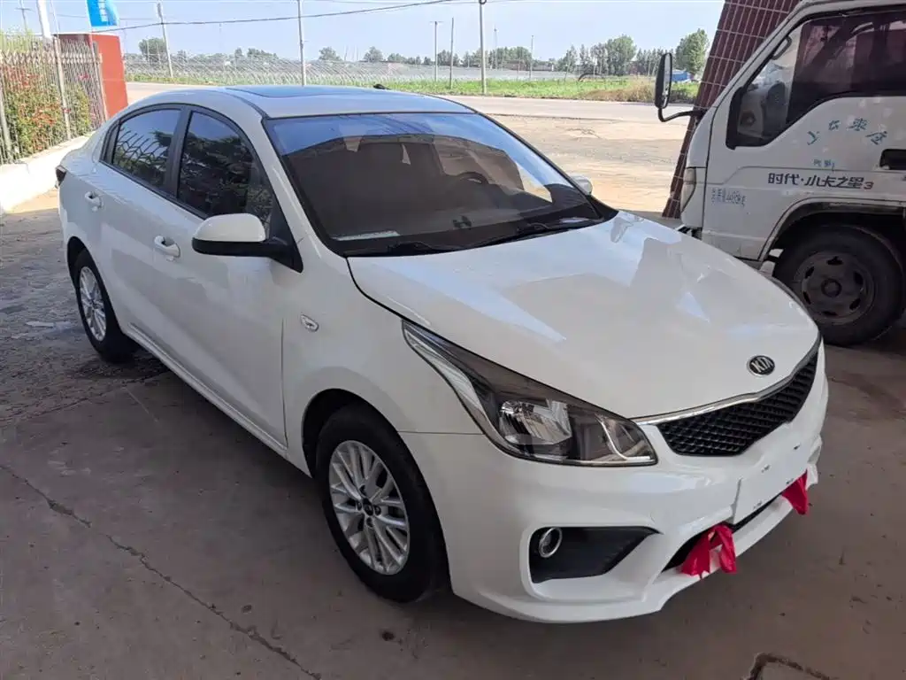 Kia K2 2017 Sedan 1.4L MT 15th Anniversary Special Edition GLS фото 4