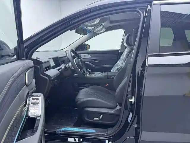 Jetour Shanhai L9 2026 2024 1.5TD 2DHT Executive Edition 5-Seater