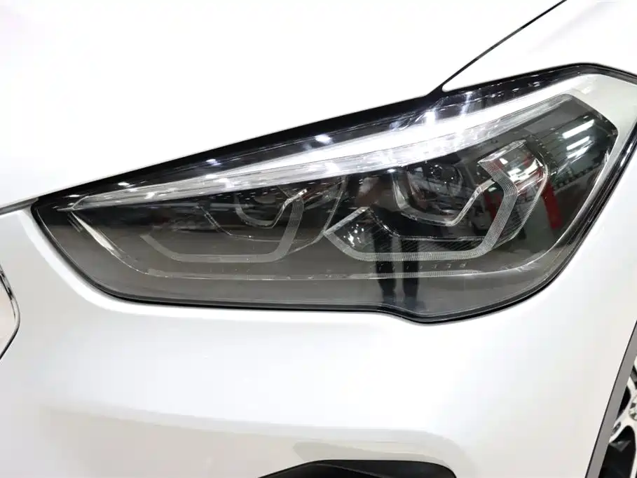 BMW X1 2021 sDrive25Li Leading фото 7