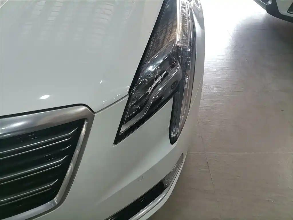 Cadillac XTS 2018 28T Elite фото 23