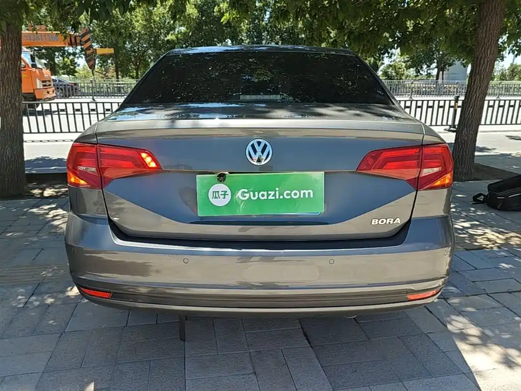 Volkswagen Bora 2016 Model 1.6L Automatic Fashion фото 6