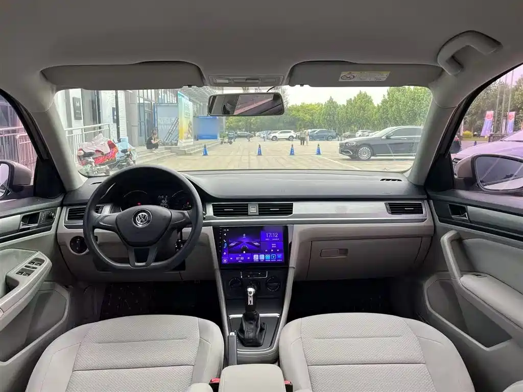 Volkswagen Bora 2016 Model 1.6L Automatic Fashion фото 10