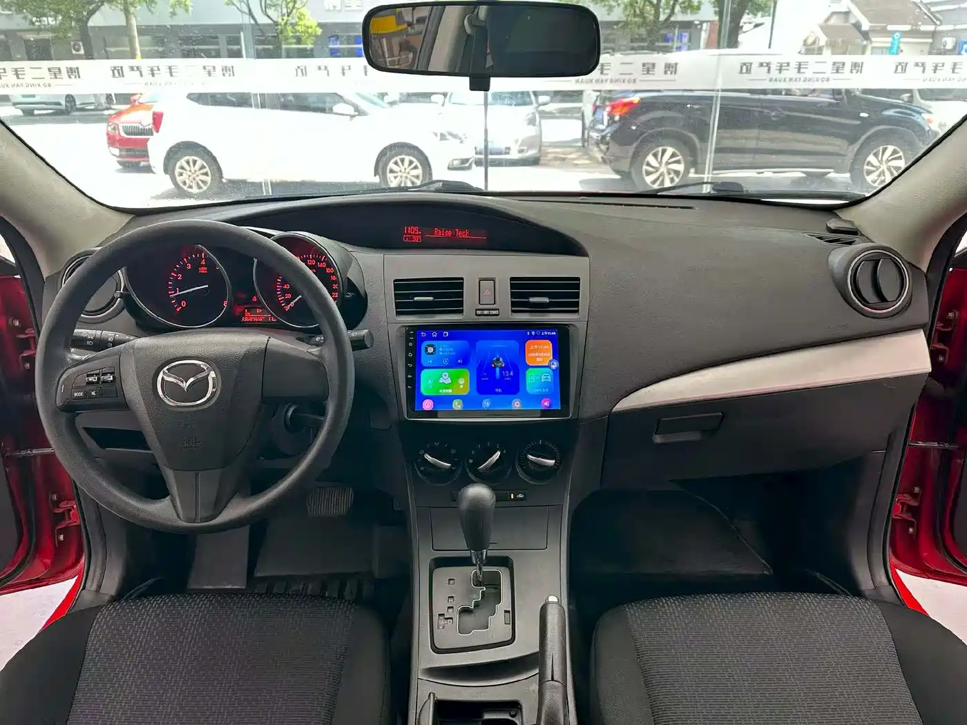 Mazda Mazda3 Axela 2014 2013 Hatchback 1.6L Automatic Elite