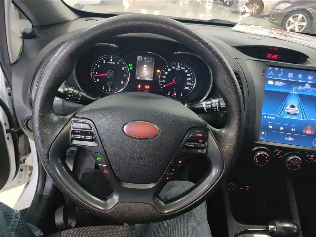 Kia K3 2016 1.6L Automatic GL фото 7