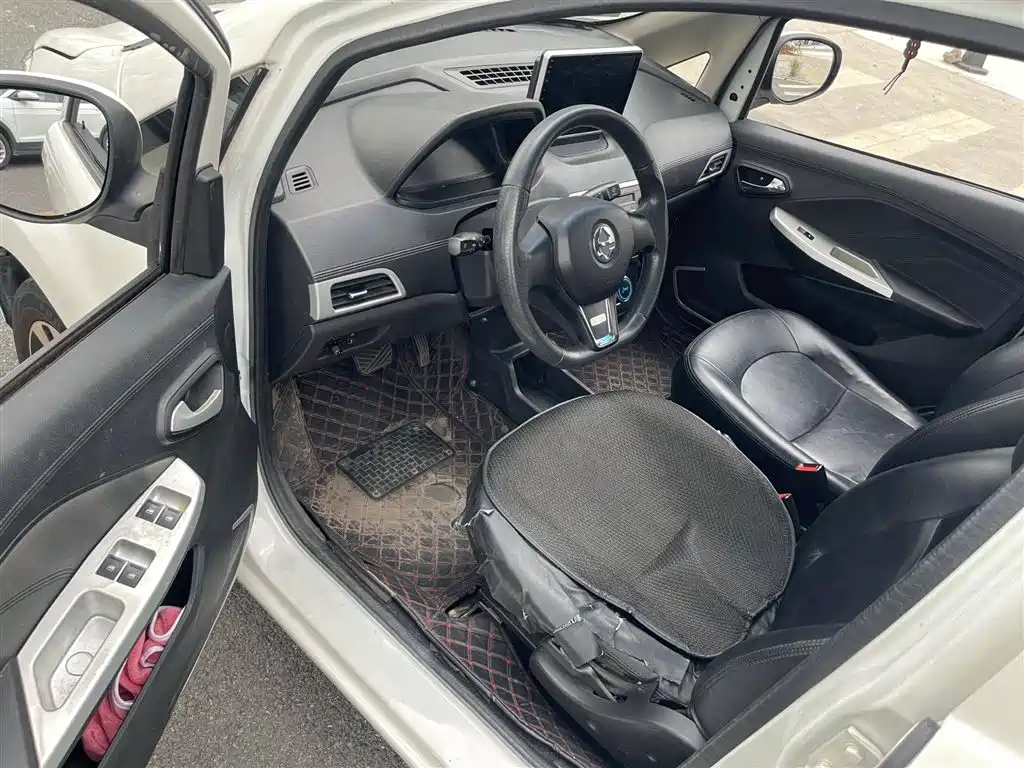 JIANGLING GROUP NEW ENERGY JIANGLING E200N