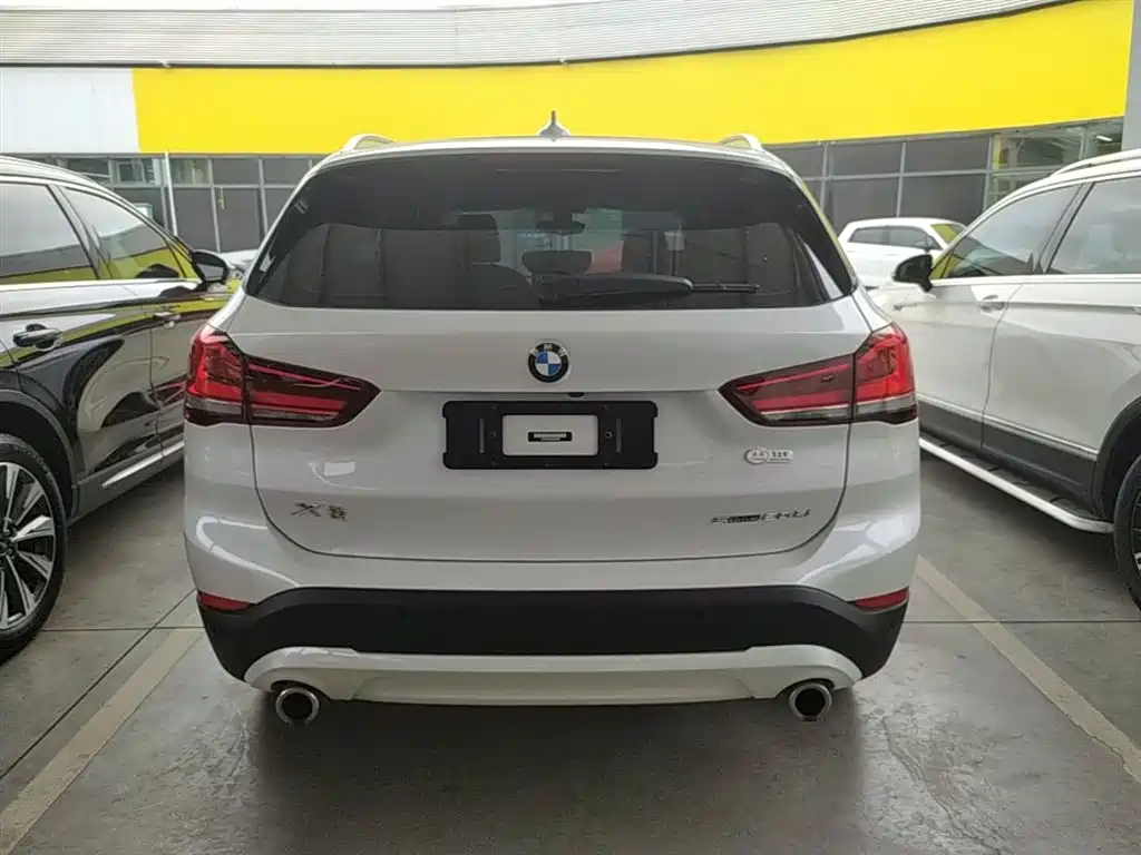 BMW X1 2021 Facelift sDrive20Li Fashion фото 6