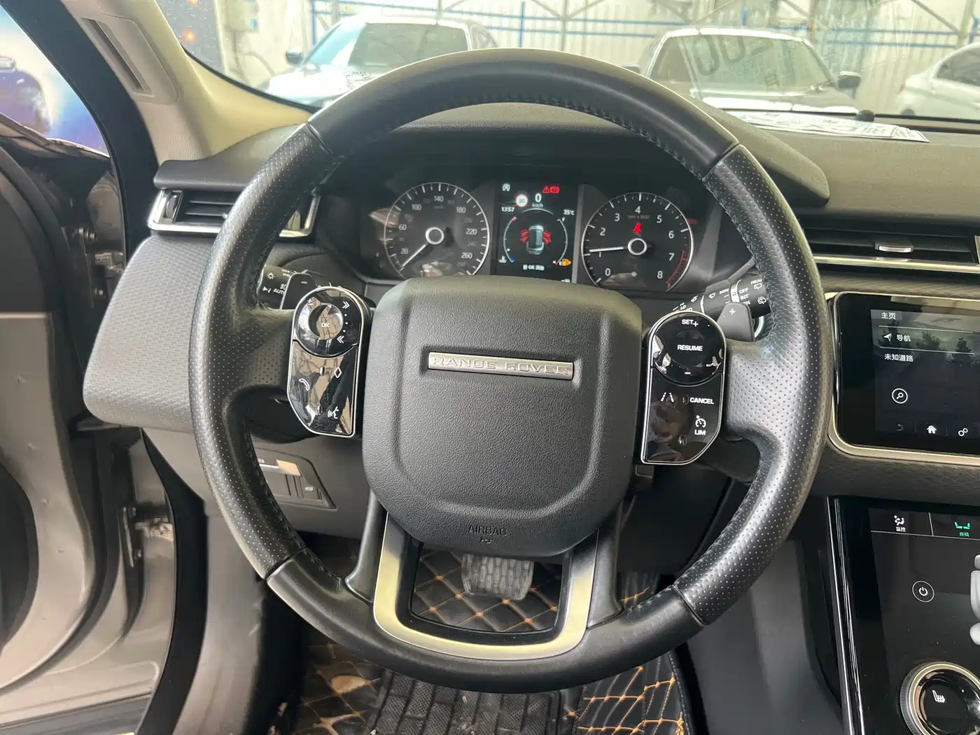Land Rover Range Rover Velar 2020 P250 фото 25