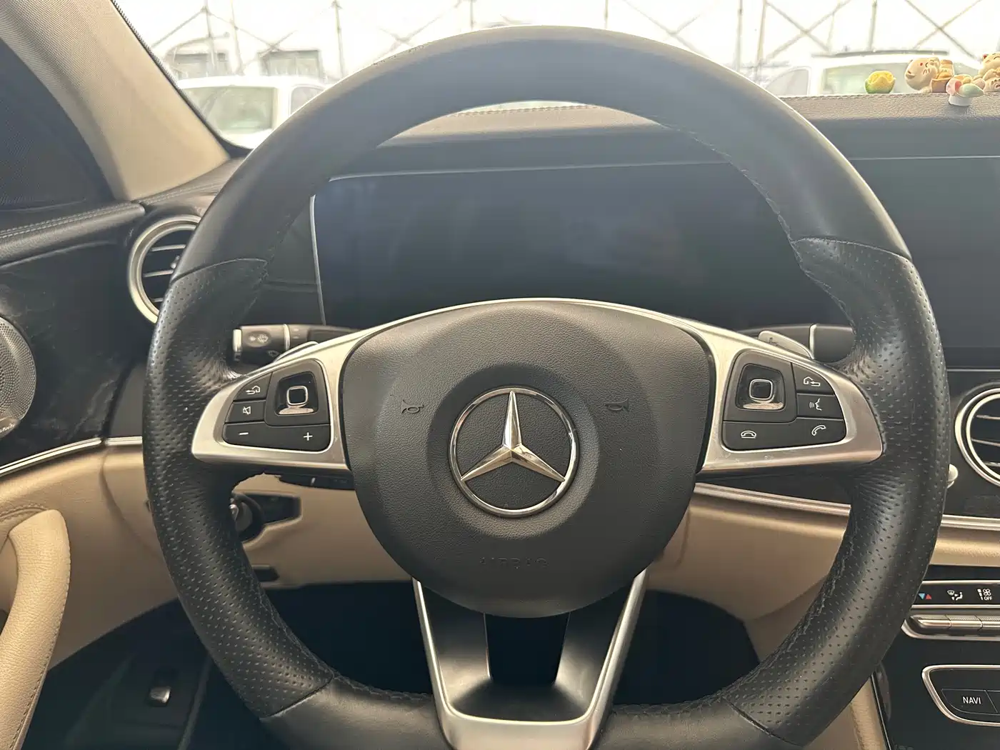 Mercedes-Benz E-Class 2016 E 200 L Sport Type фото 28