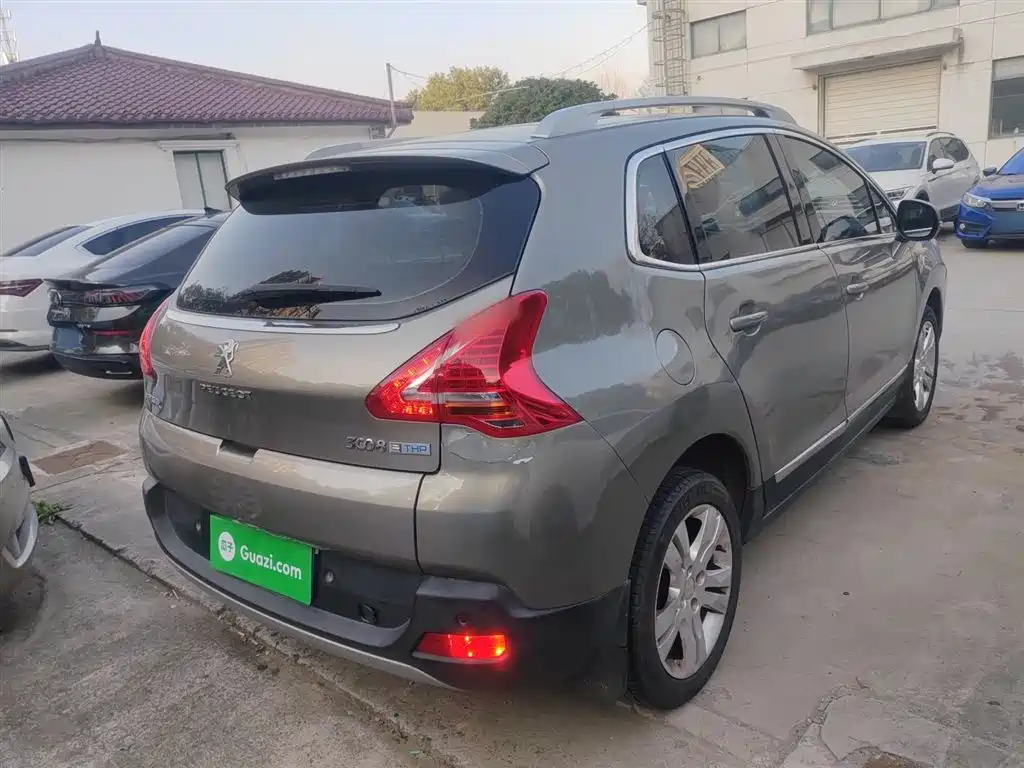 Peugeot 3008 2015 1.6THP Automatic Top Style Edition фото 5