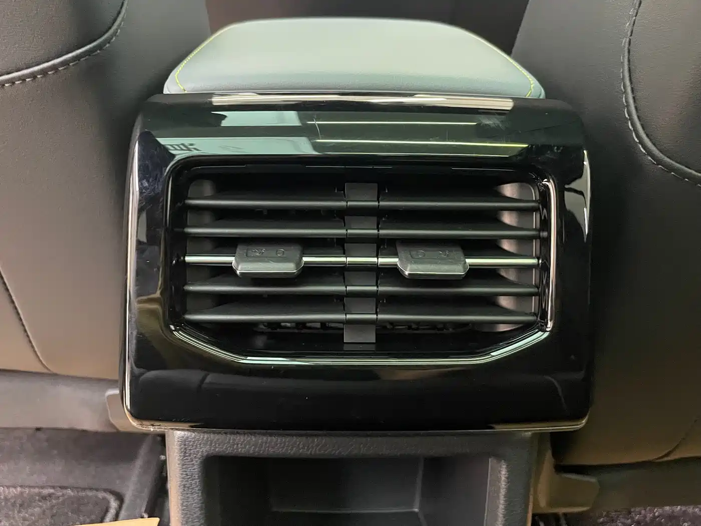 Volkswagen ID.4 X 2021 Pure+ Long Range Edition фото 25