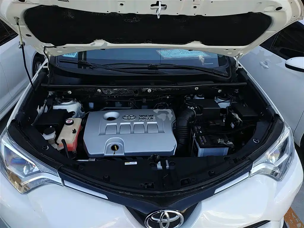 Toyota RAV4 Rongfang 2019 2.0L CVT 2WD Comfort Edition China VI фото 16