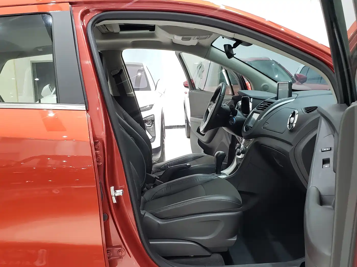Chevrolet Trax 2014 1.4T Automatic 2WD Luxury фото 7