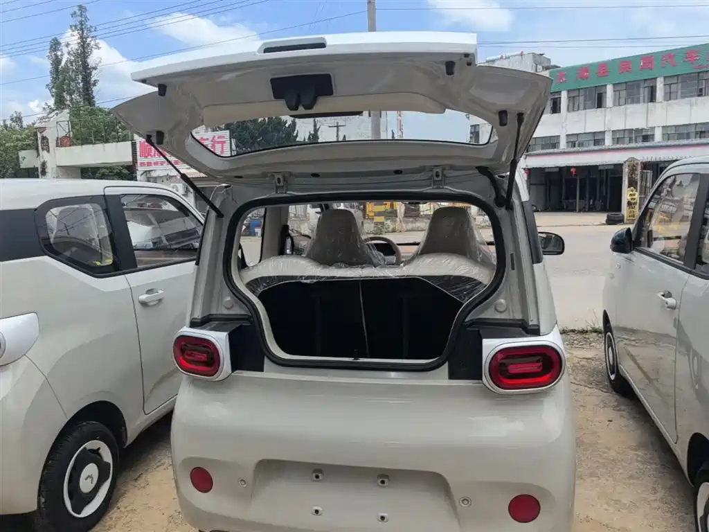 Wuling Motors Hongguang MINIEV 2026 2024 3rd Generation 215km Youth Edition