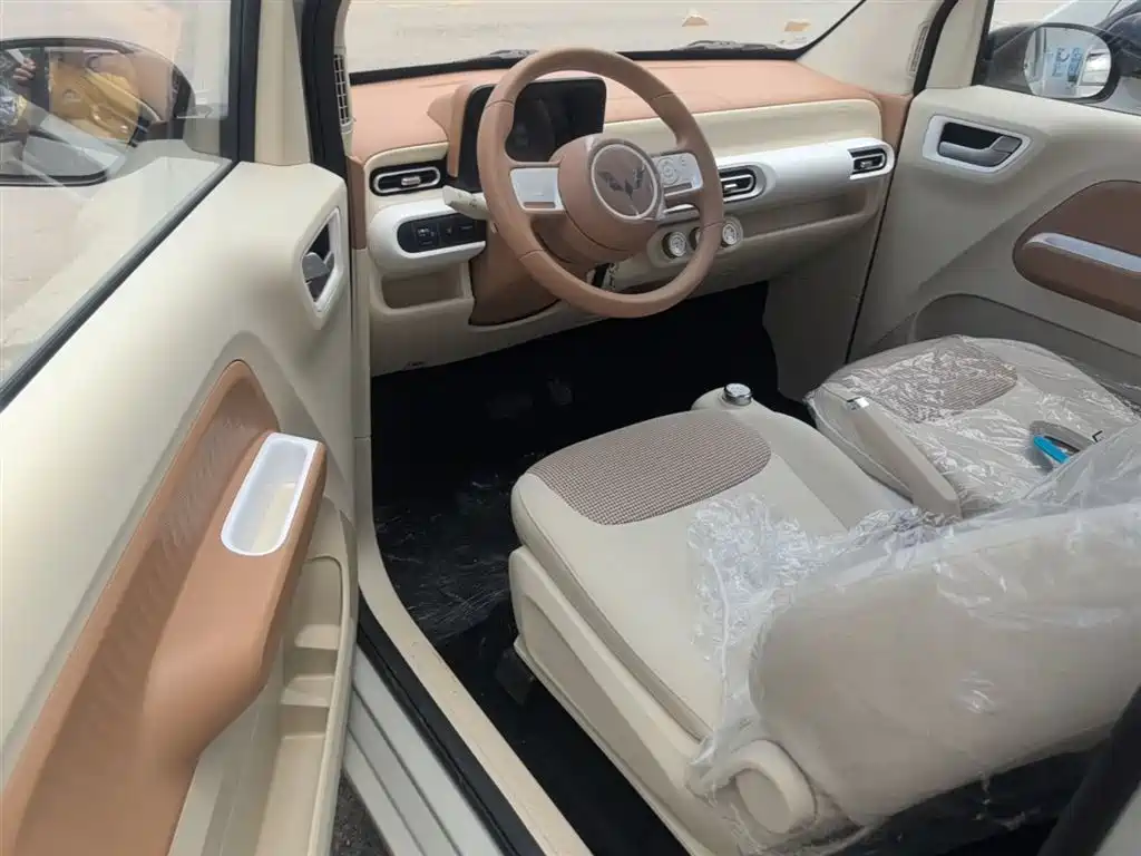 Wuling Motors Hongguang MINIEV 2026 2024 3rd Generation 215km Youth Edition