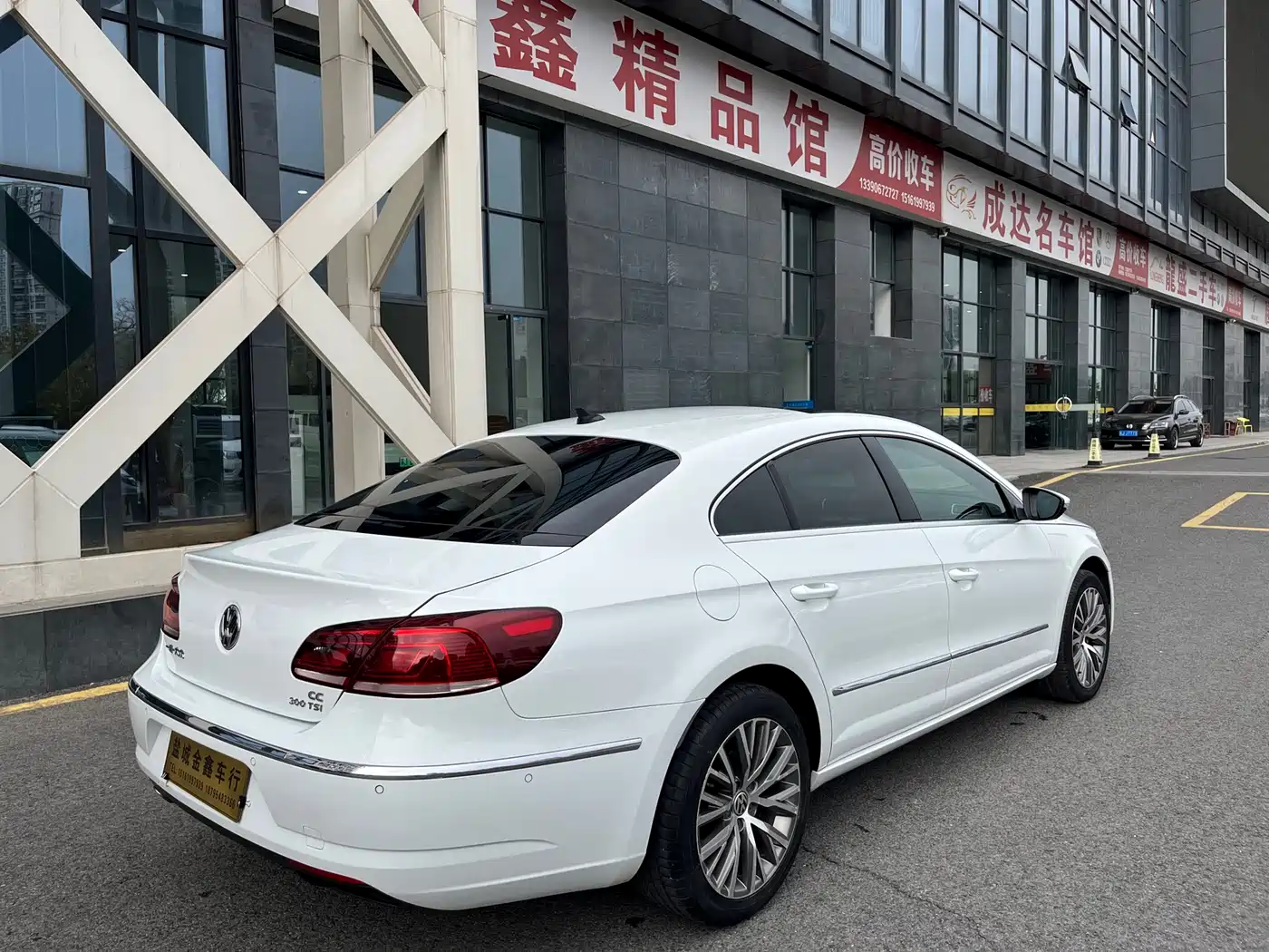 Volkswagen FAW-Volkswagen CC 2016 Model 1.8TSI Luxury фото 22