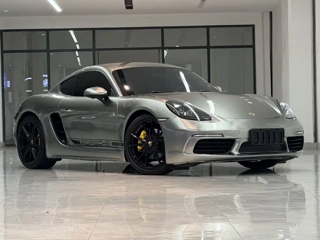 Porsche 718 2018 Cayman 2.0T фото 4
