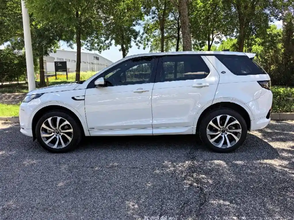 Land Rover Discovery Sport 2020 249PS R-Dynamic Performance фото 3