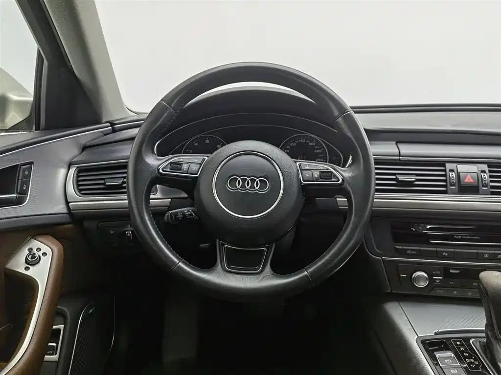 Audi A6L 2016 45 TFSI quattro Sport фото 11