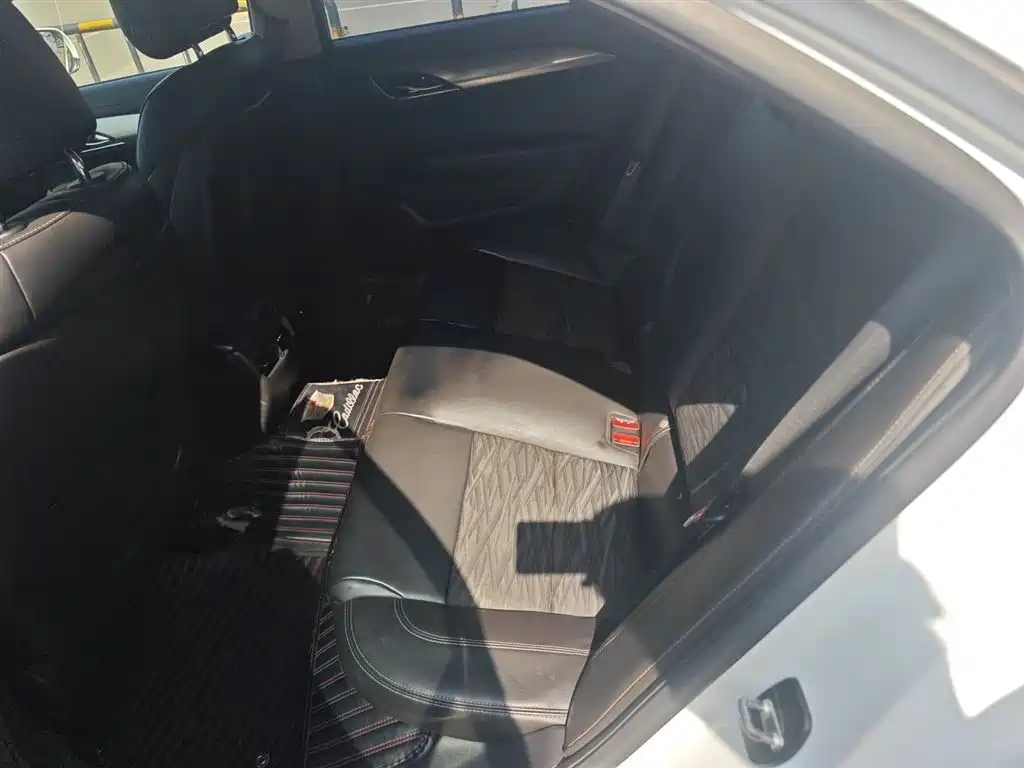 Cadillac ATS-L 2014 25T Comfort фото 17