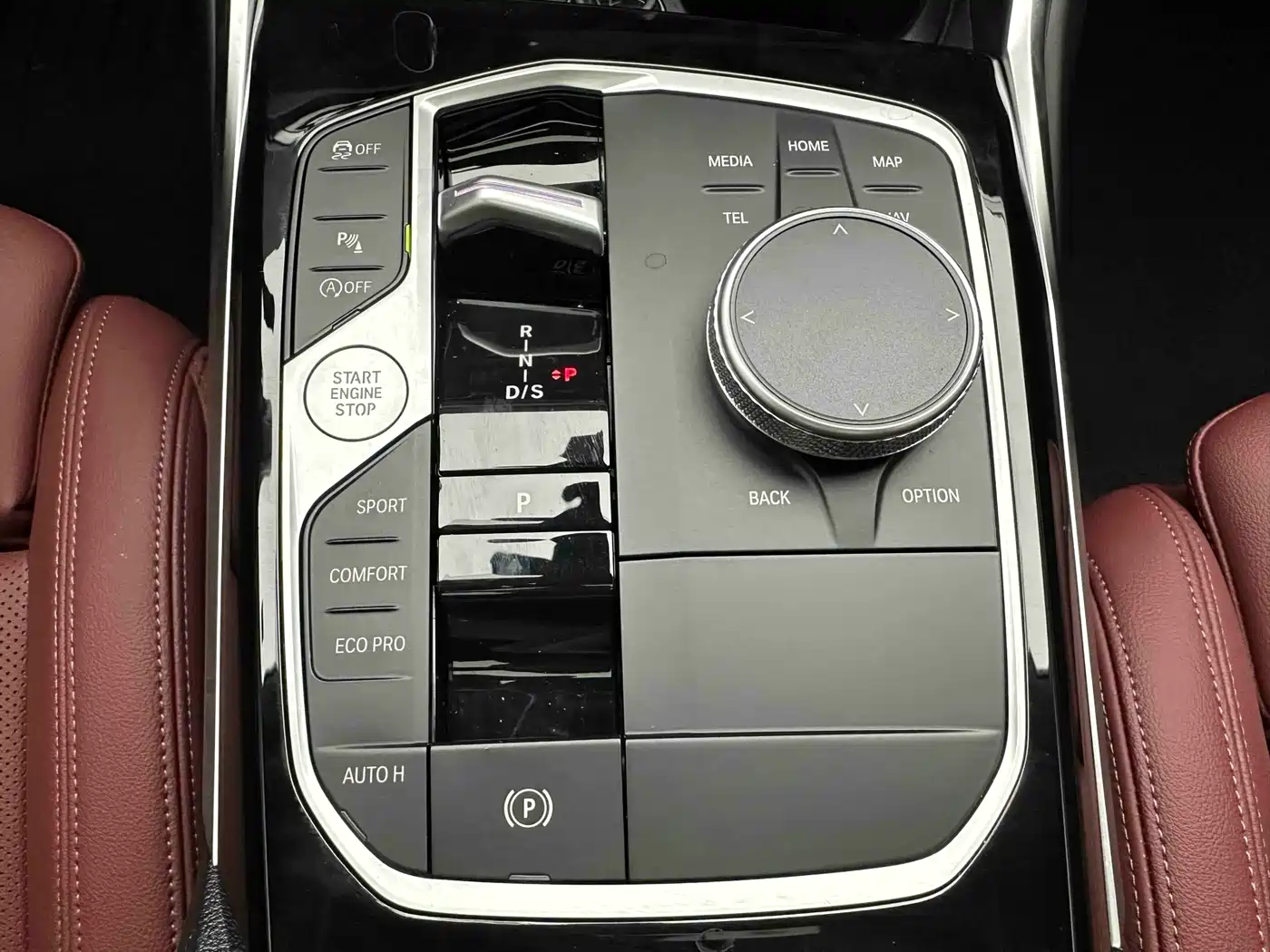 BMW 3 Series 2023 320Li M Sport Package фото 15