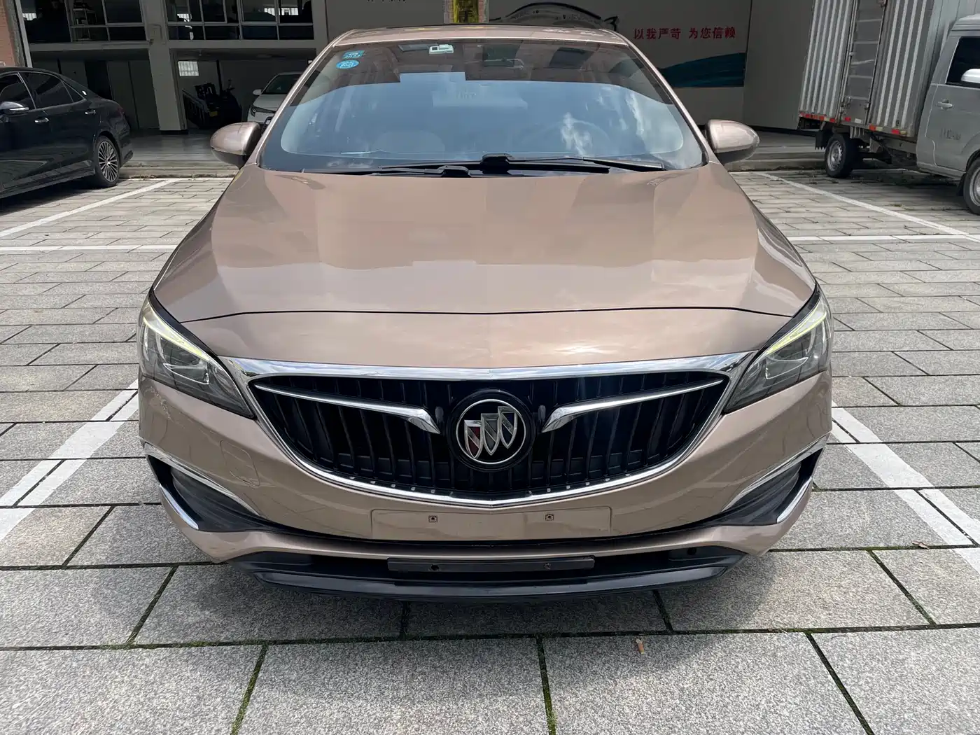Buick Verano 2018 Sedan 15S Automatic Leading фото 2