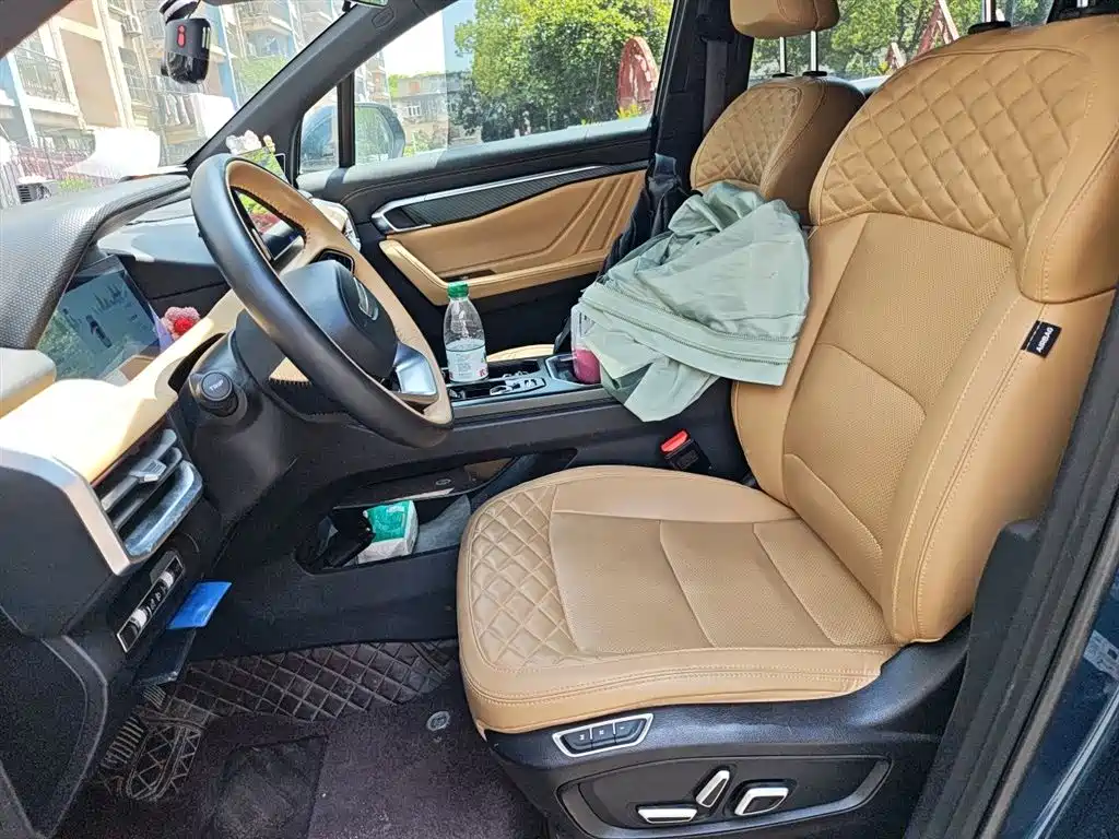 Geely Haoyue L 2023 2023 2.0T DCT Flagship