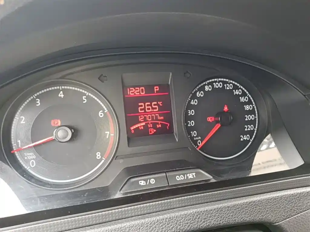 Volkswagen Santana 2017 Gran Santana 1.6L Auto Trendline фото 12