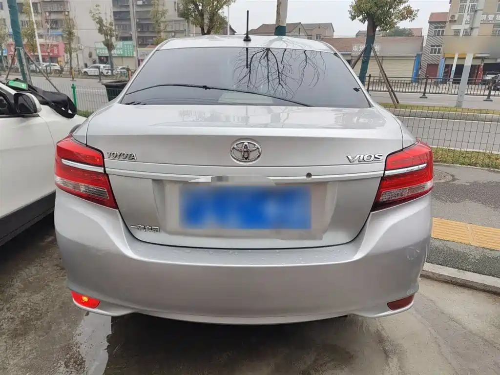 Toyota Vios 2017 1.5L CVT Pioneer фото 6