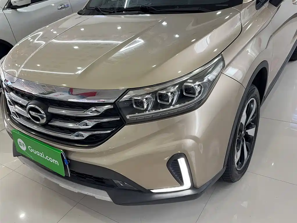 GAC Trumpchi Trumpchi GS4 2018 235T Auto 2WD Supreme Edition фото 4