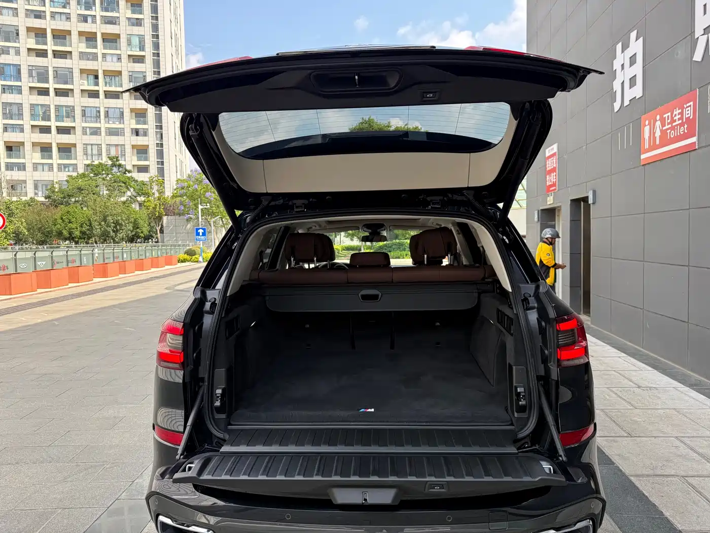 BMW X5 (Import) 2020 xDrive40i M Sport Package фото 42
