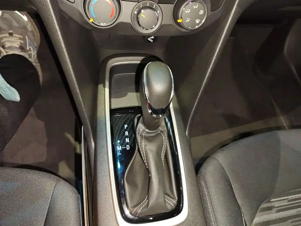 Chevrolet Cavalier 2019 320 Auto Sunroof Enjoyment Edition фото 14