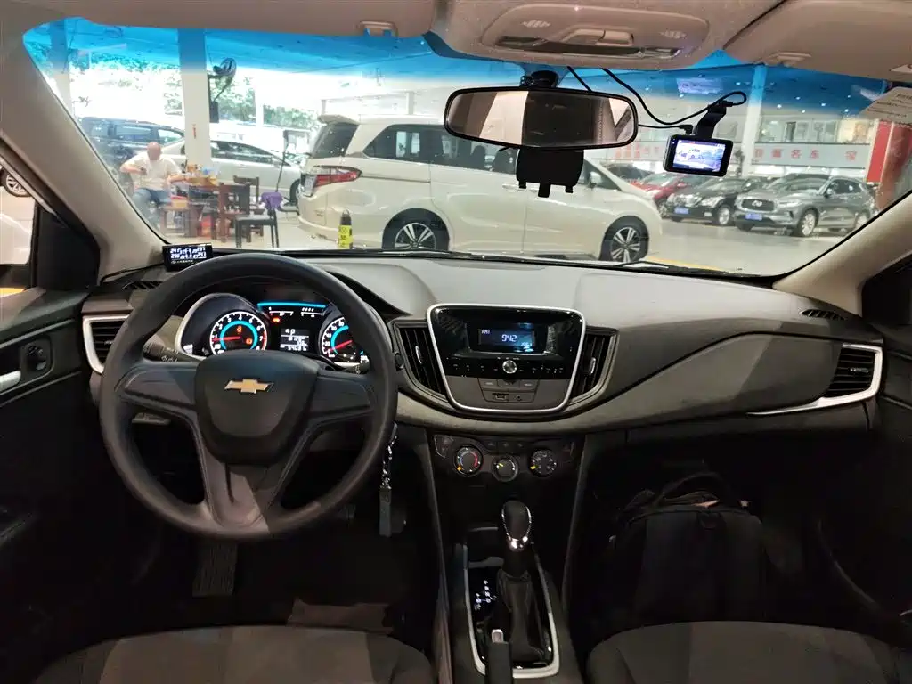 Chevrolet Cavalier 2019 320 Auto Sunroof Enjoyment Edition фото 10