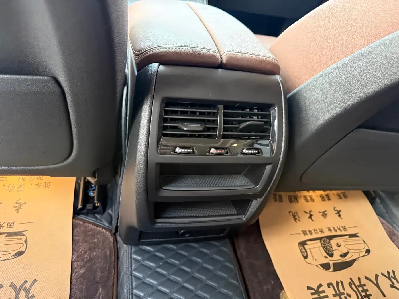 BMW X5 (Import) 2020 xDrive40i M Sport Package фото 35