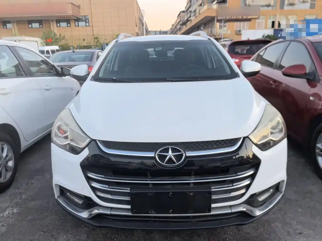 JAC Motors Refine S2 2015 2015 1.5L Manual Luxury Smart