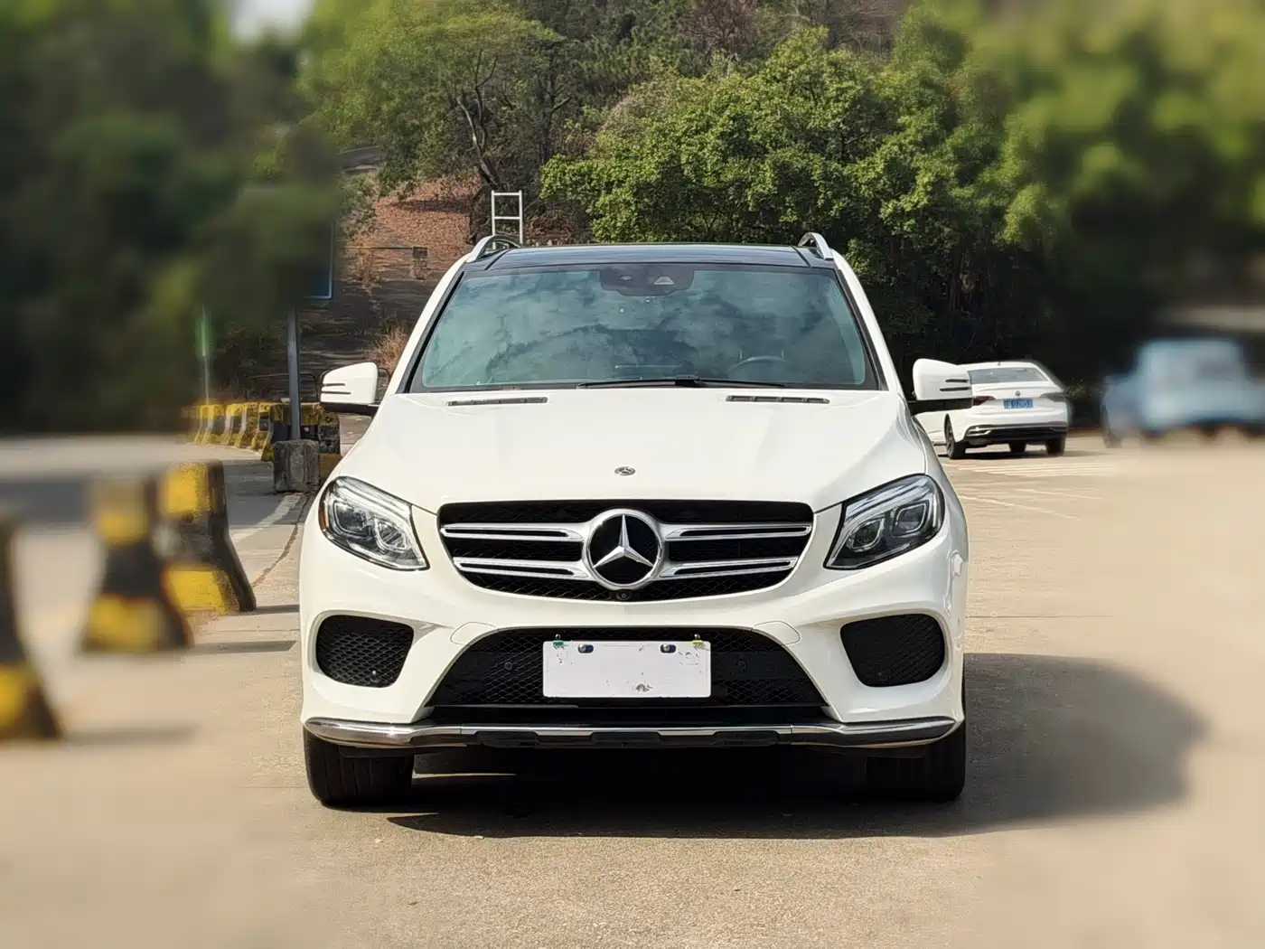 Mercedes-Benz GLE 2018 GLE 400 4MATIC Ultimate Edition фото 2