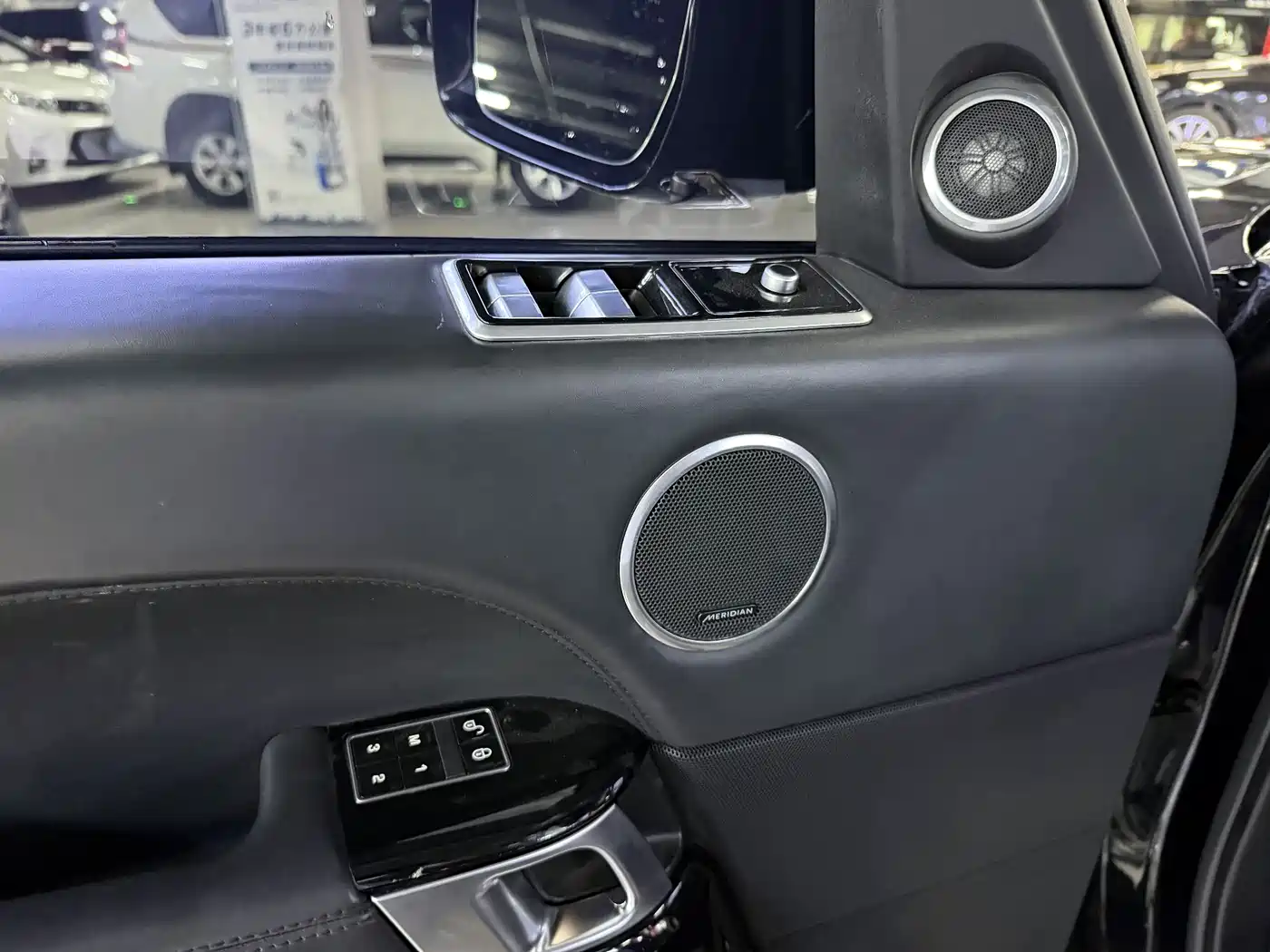 Land Rover Range Rover 2016 3.0 SC V6 Vogue фото 14