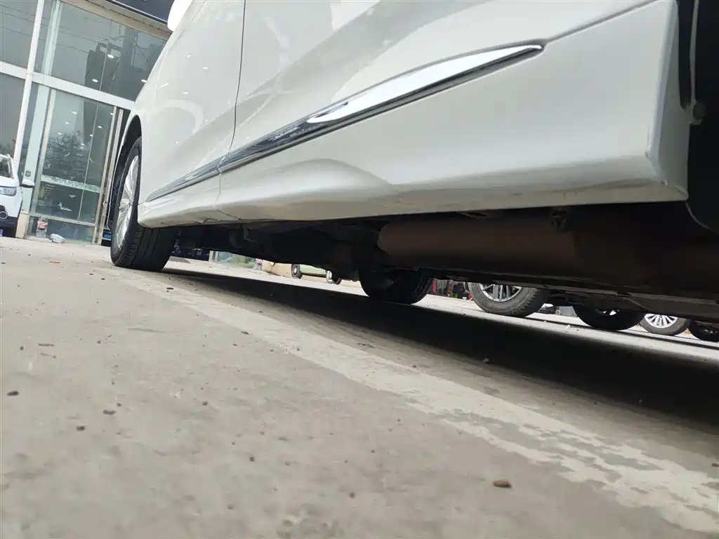 GAC Trumpchi Trumpchi M8 2020 Pilot 390T Premium Edition фото 21