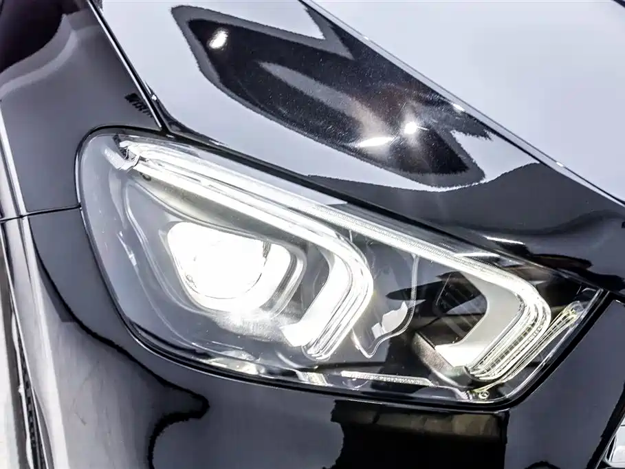 Mercedes-Benz GLE 2021 GLE 350 4MATIC Fashion фото 31