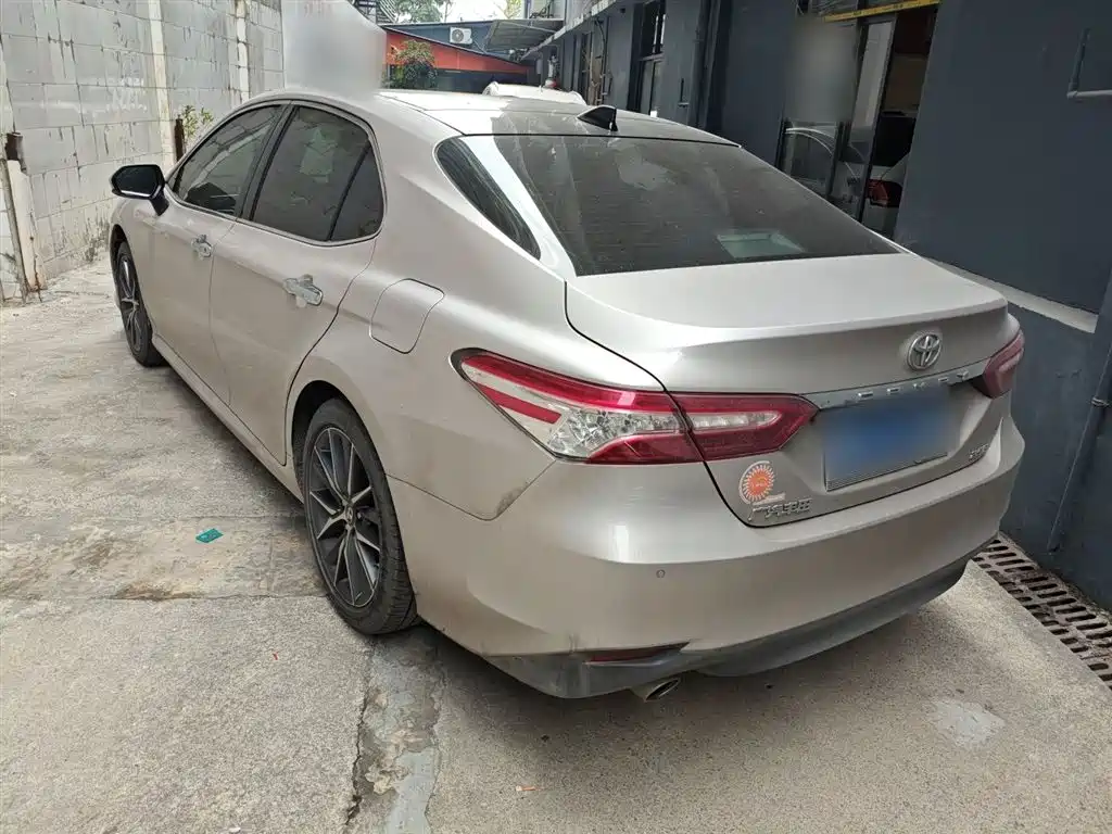 Toyota Camry 2021 2.5G Luxury Edition фото 23
